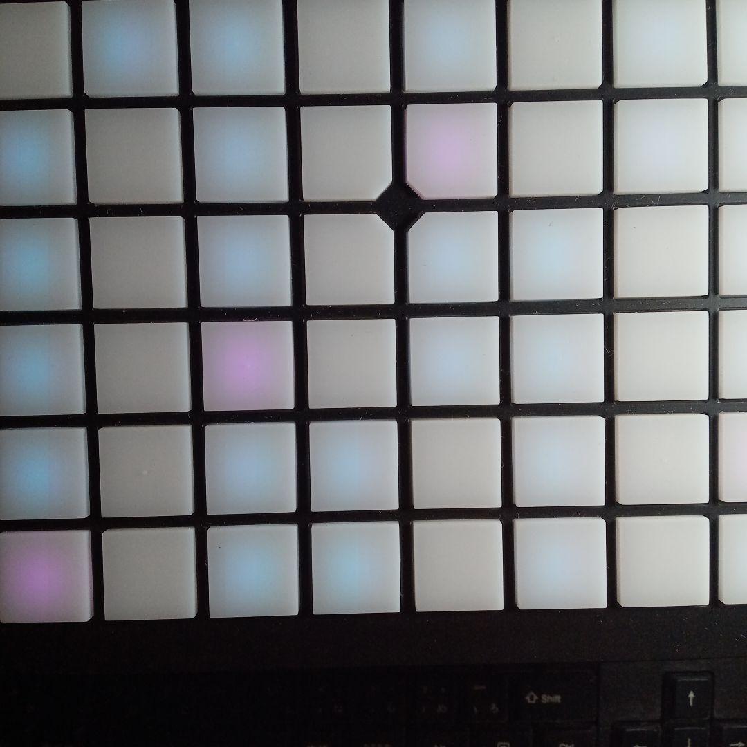 DJ機材 novation launchpadx