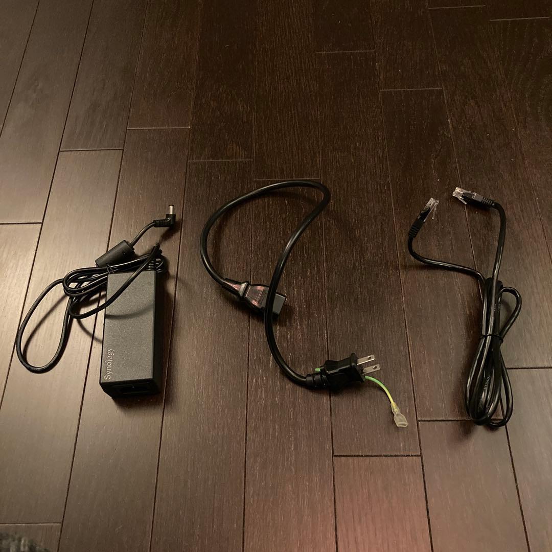 Synology DiskStation NASキット 2ベイ DS220j