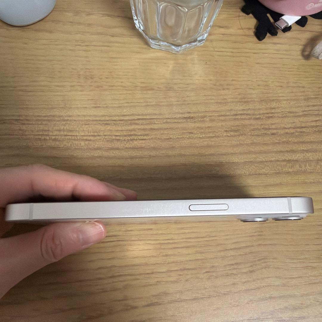 Apple iPhone 13 ホワイト 本体　SIMフリー256g