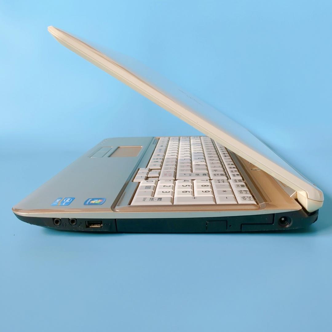 新品SSD爆速⭐カメラ付⭐メモリ8GBとSSDで快適♪すぐ使えるノートパソコン