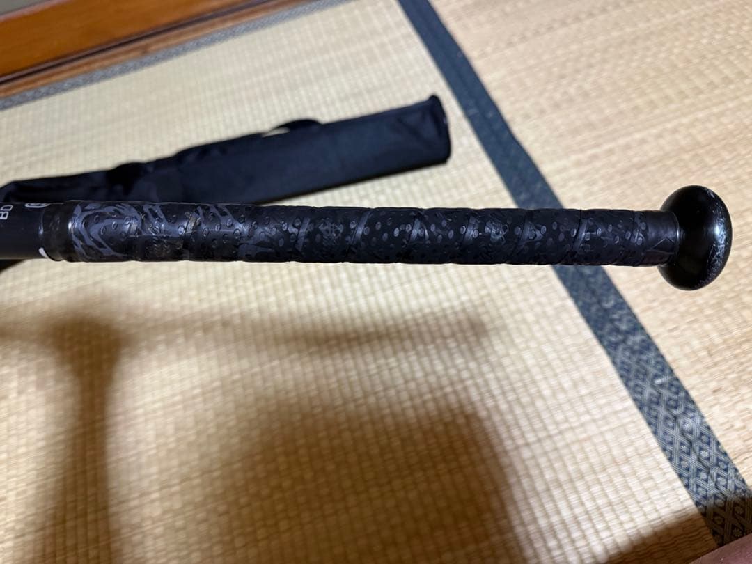 ミズノ ビヨンドマックスレガシーメタル 軟式バット 専用ケース付き