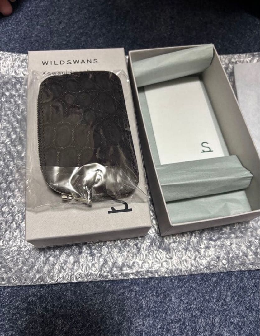 ワイルドスワンズ ミナス　ヌバッククロコ