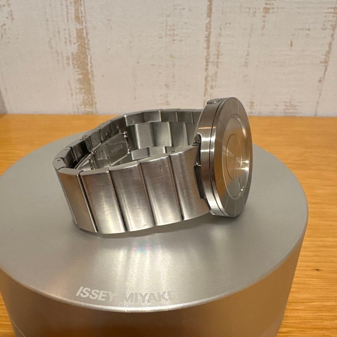 ISSEY MIYAKE イッセイミヤケ TO 吉岡徳仁デザイン(電池切れ)