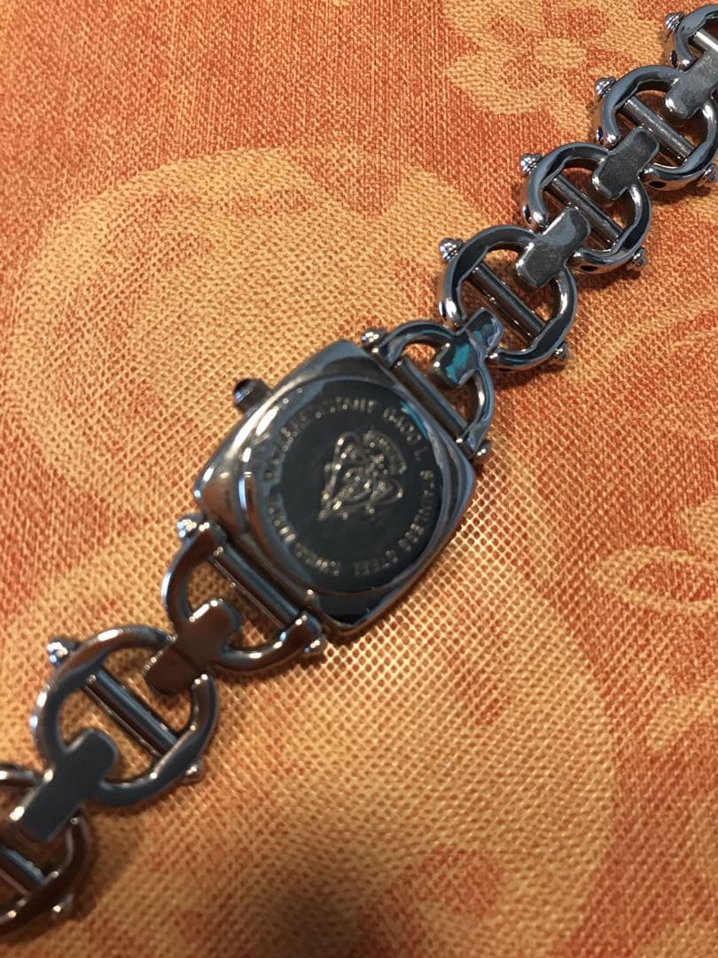 【掲載終了】GUCCI ホースビット ブレスレットウォッチ　6400L