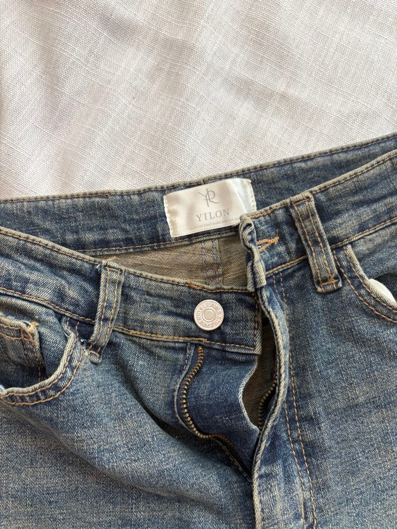 YILON スリムフレアデニム