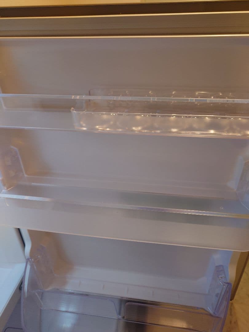 日立製 冷蔵庫（2021年製）265L・3段タイプ 送料込み