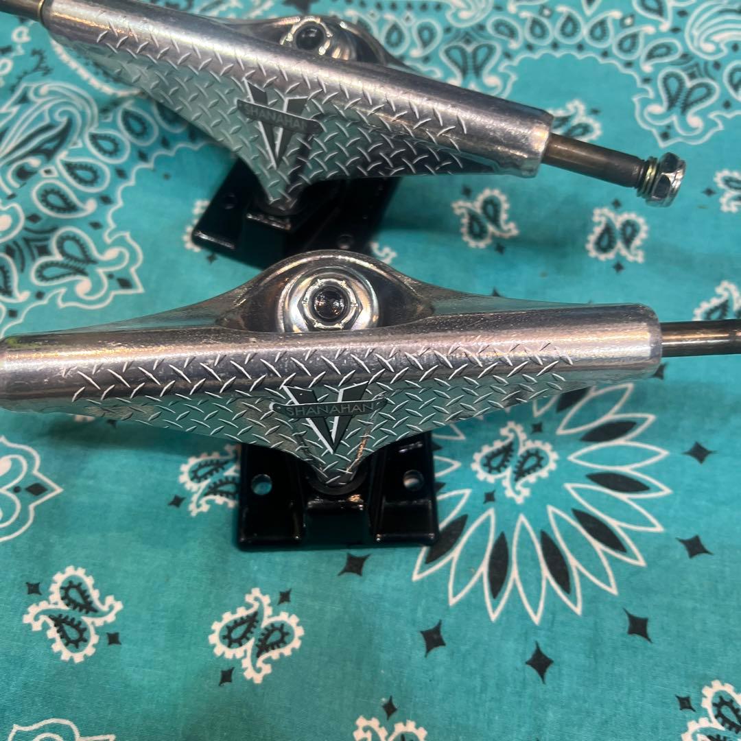 ベンチャートラック　スタンダード　5.6