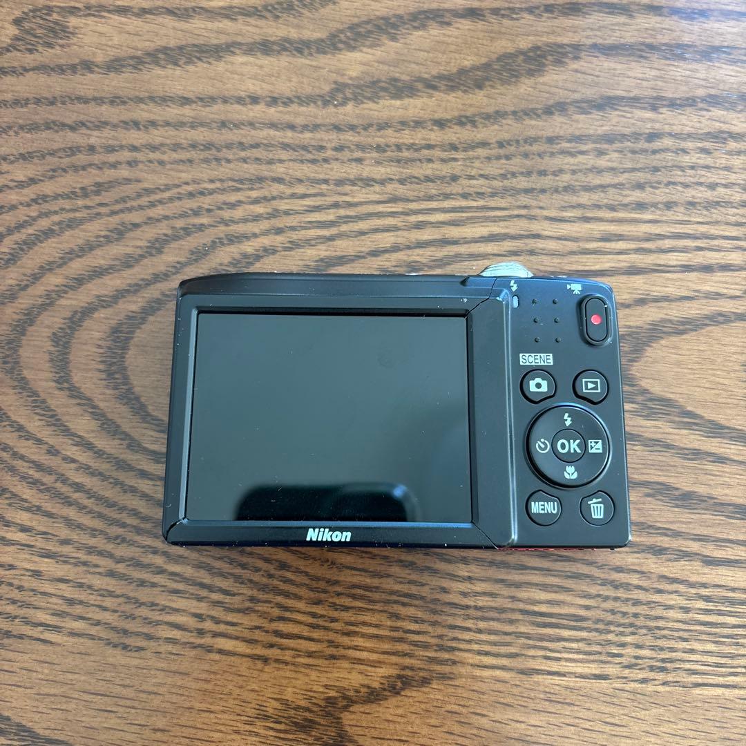 Nikon COOLPIX A100 レッド 動作確認済み