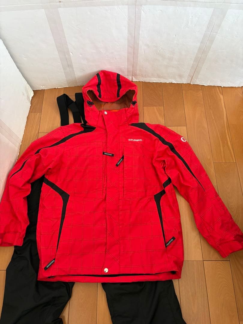 【送料無料】GOLD WIN スキーウェア　ゴールドウイン　上下セット　Ｍサイズ