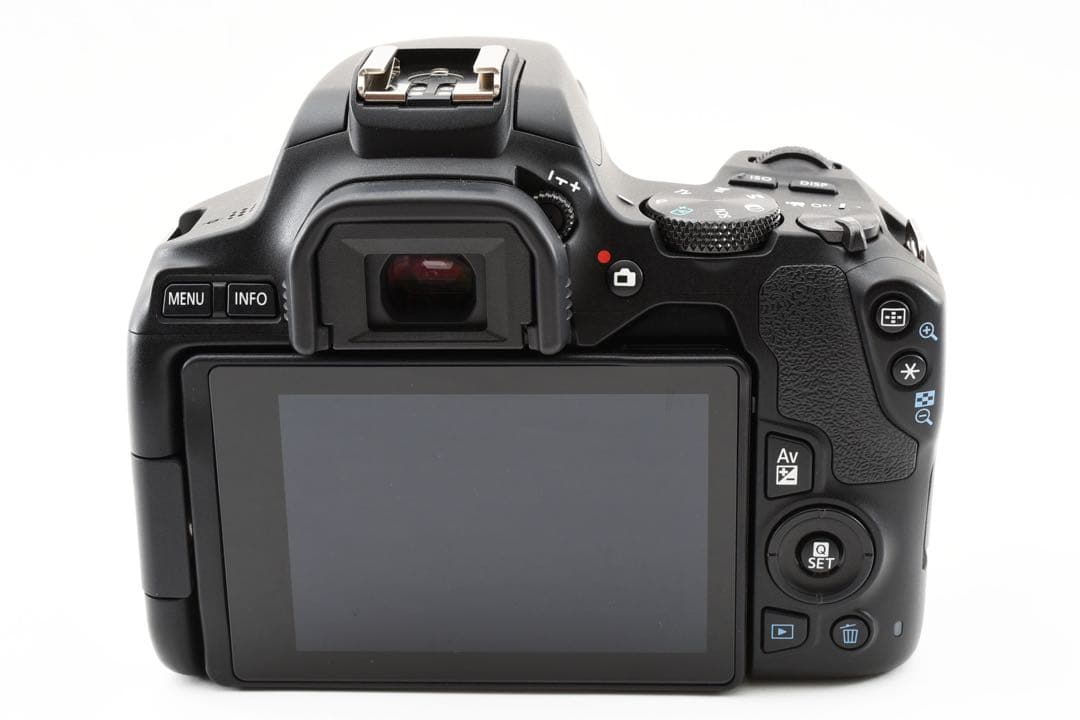 デジタル一眼レフカメラ/Canon kiss X10標準&望遠ダブルレンズセット