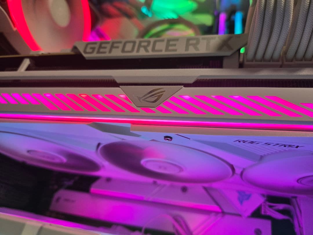 [美品] ROG STRIX RTX3080 O10G WHITE V2