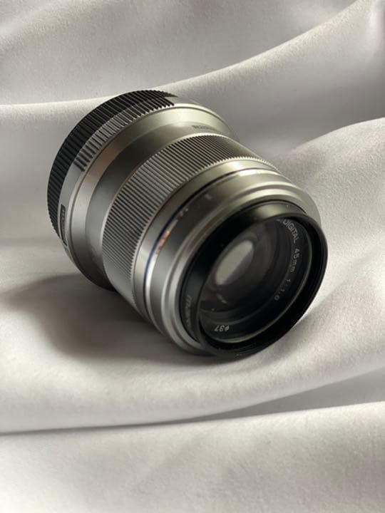 【OLYMPUS】中望遠単焦点レンズ