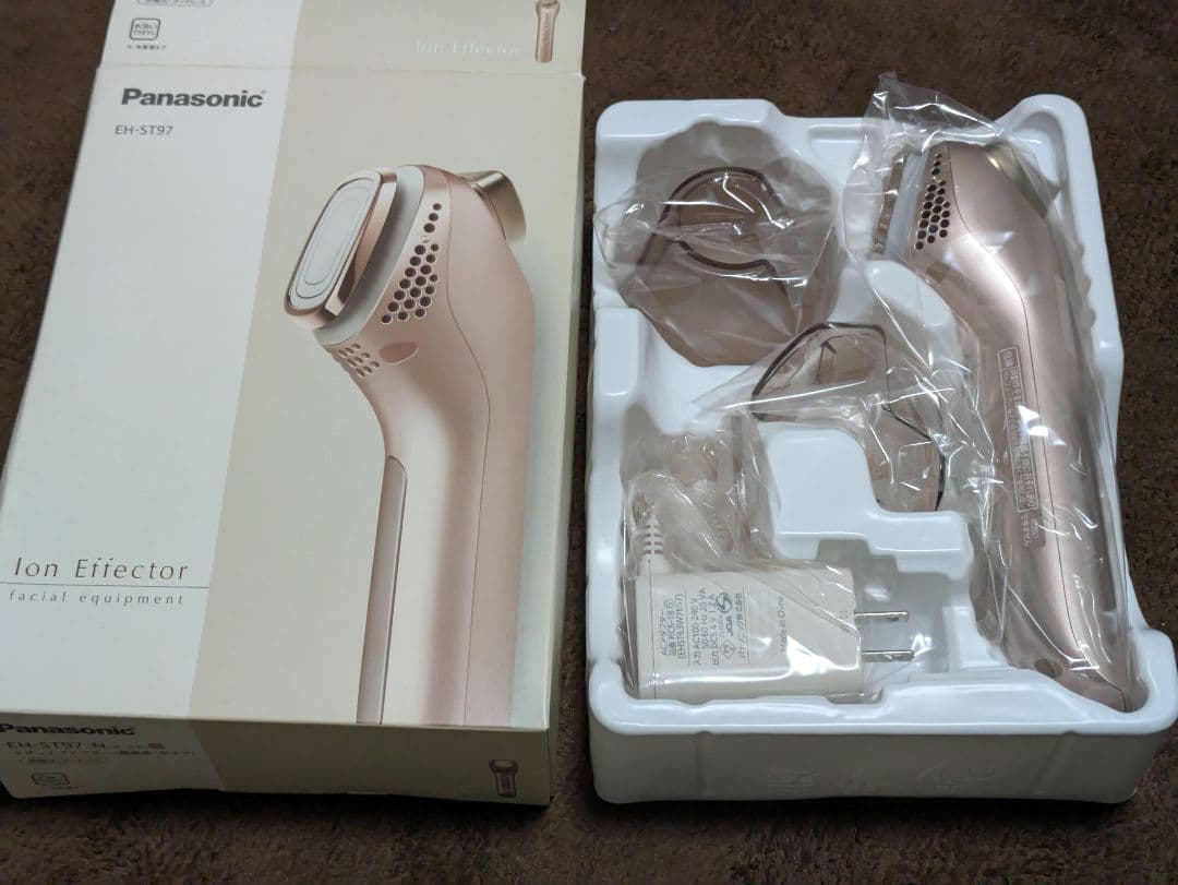 新品未使用品　Panasonic イオンエフェクター EH-ST97　高浸透