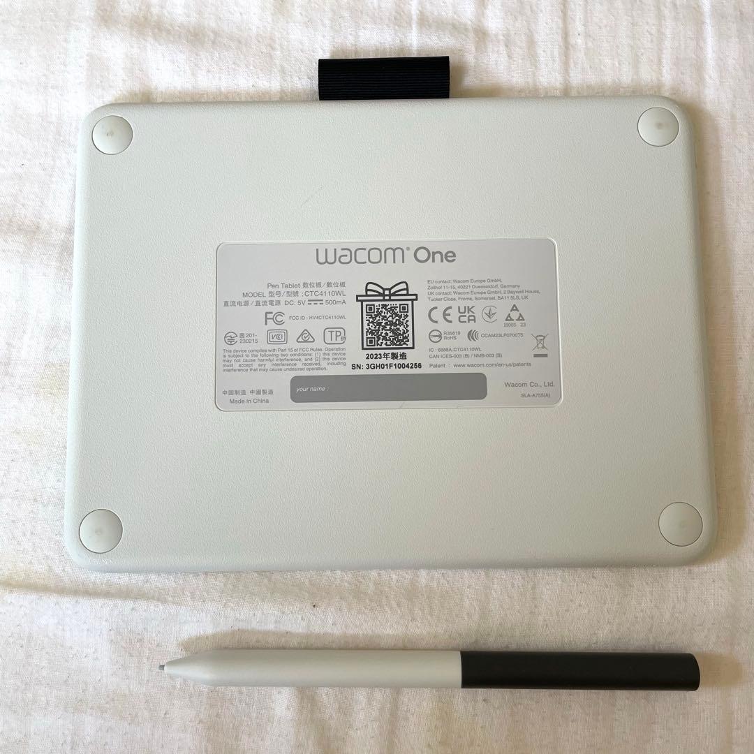 Wacom One ペンタブレット　(S:スモール)