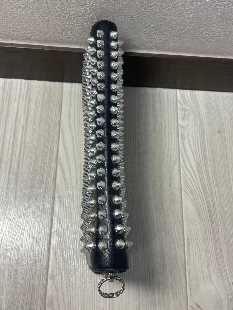 Christian Louboutinクリスチャンルブタン　長財布　スタッズ