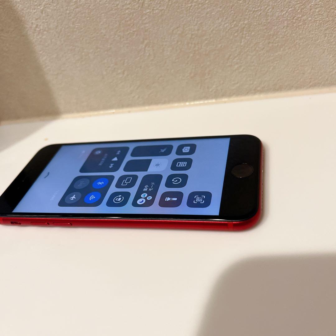 Apple iPhone SE 第二世代　64GB ホワイト 本体