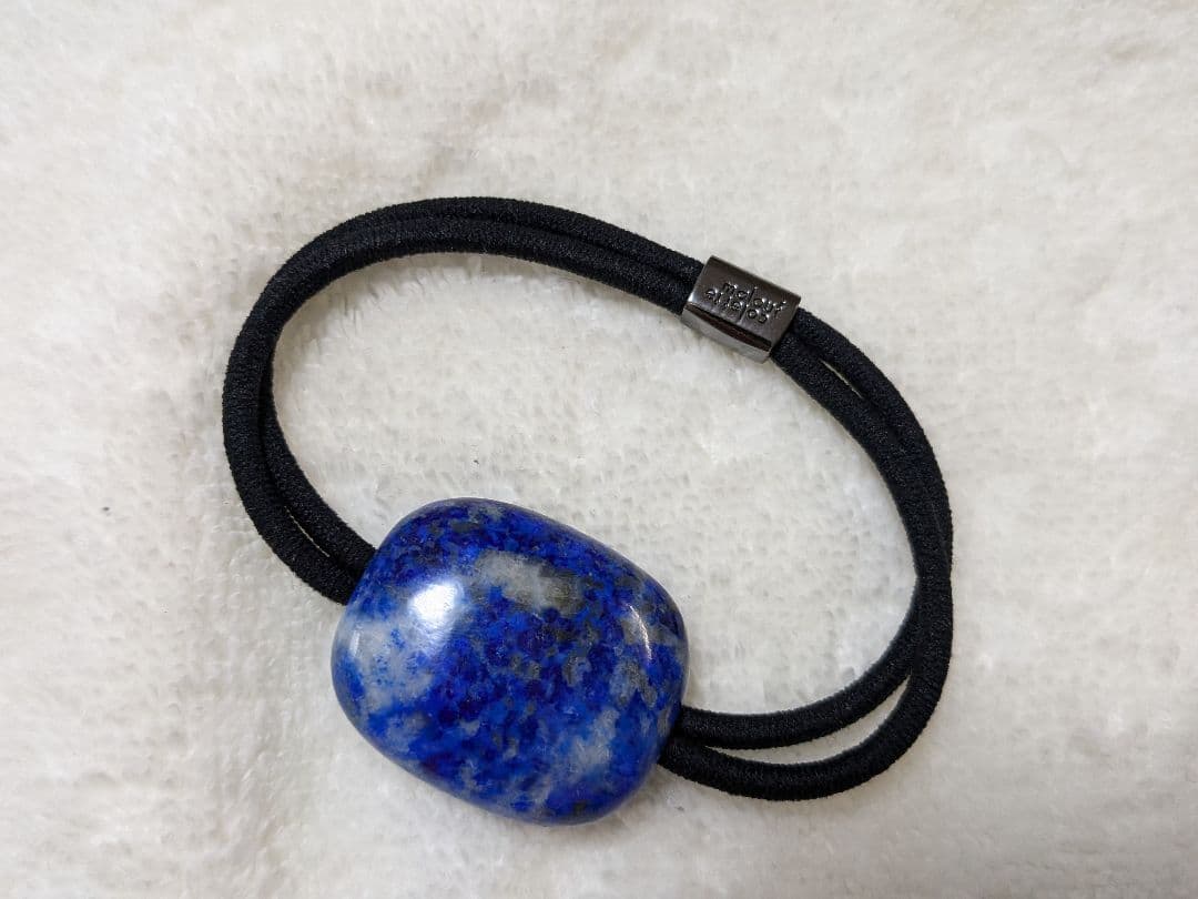 セミプレシャスストーンポニー