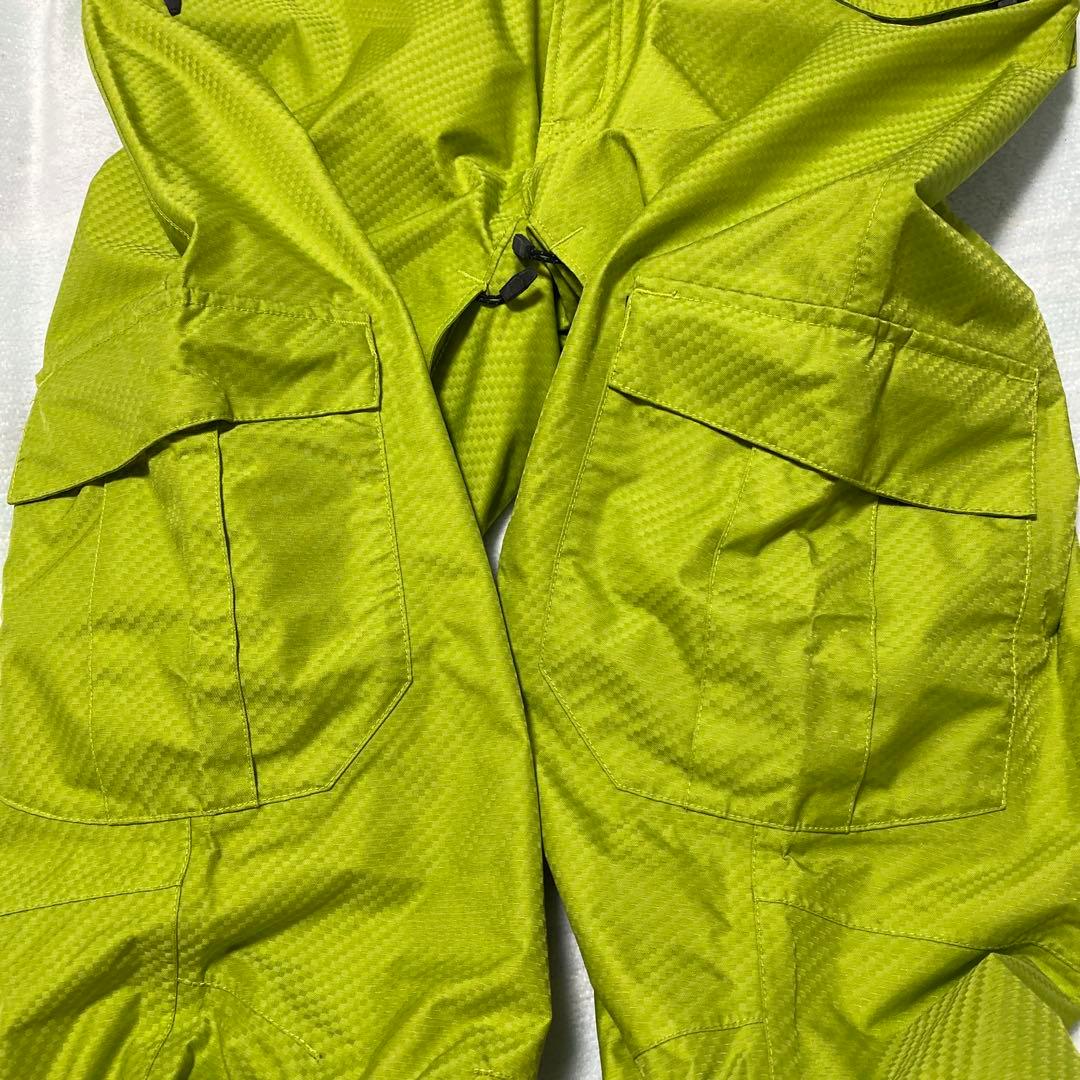 ボードウェアメンズ上下セット➕ベルト➕ チケット入バートンQUIKSILVER