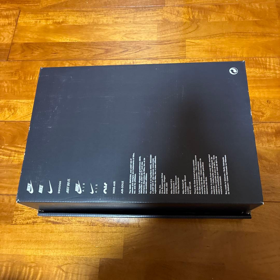 新品未使用 AIR FORCE 1 07 LV8 27.5センチ