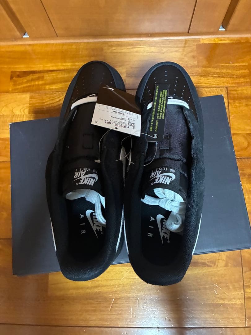 新品未使用 AIR FORCE 1 07 LV8 27.5センチ