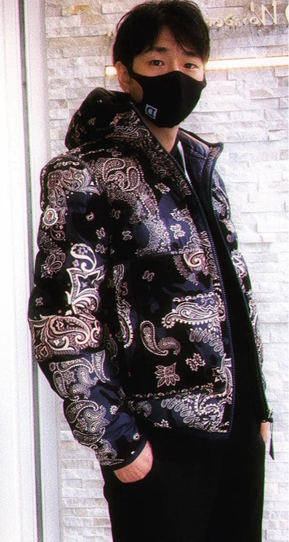 美品　モンクレール　ペイズリー　リバーシブル　2 ゴールデンサイズ