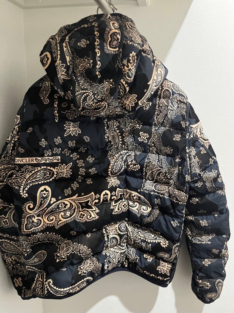 美品　モンクレール　ペイズリー　リバーシブル　2 ゴールデンサイズ