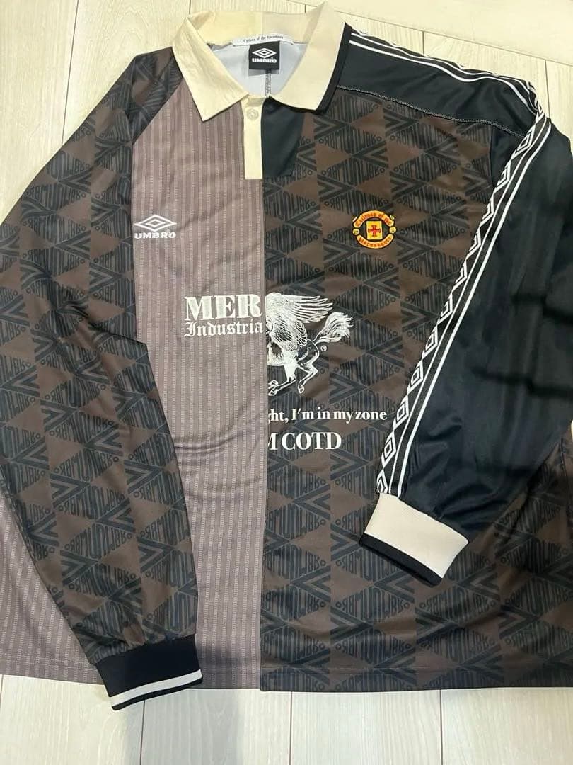 美品　Children of the discordance × UMBRO