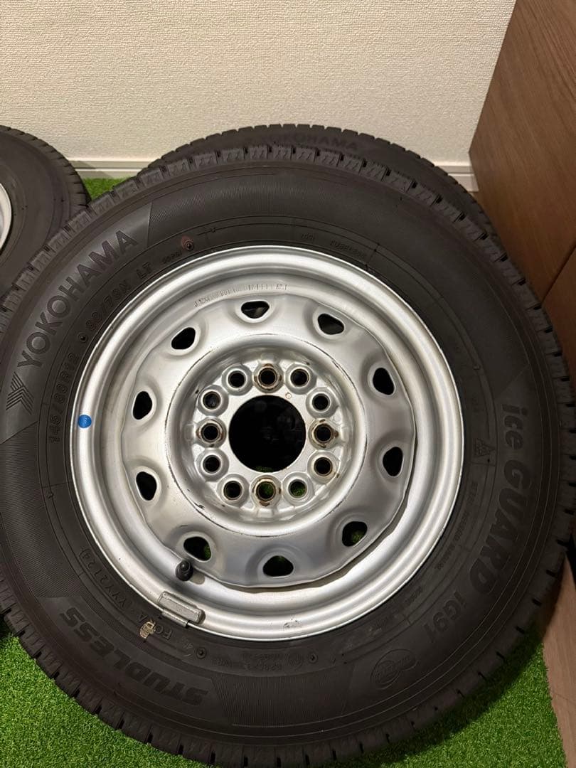 中古　スタッドレスタイヤ2024年製＆ホイール　4本セット