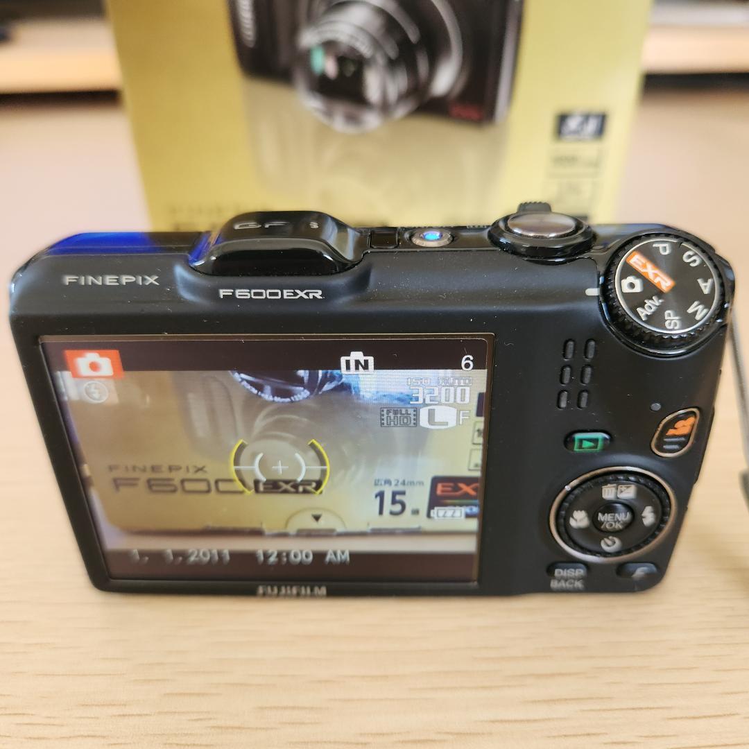 FUJIFILM デジタルカメラ FinePix F600EXR ブラック