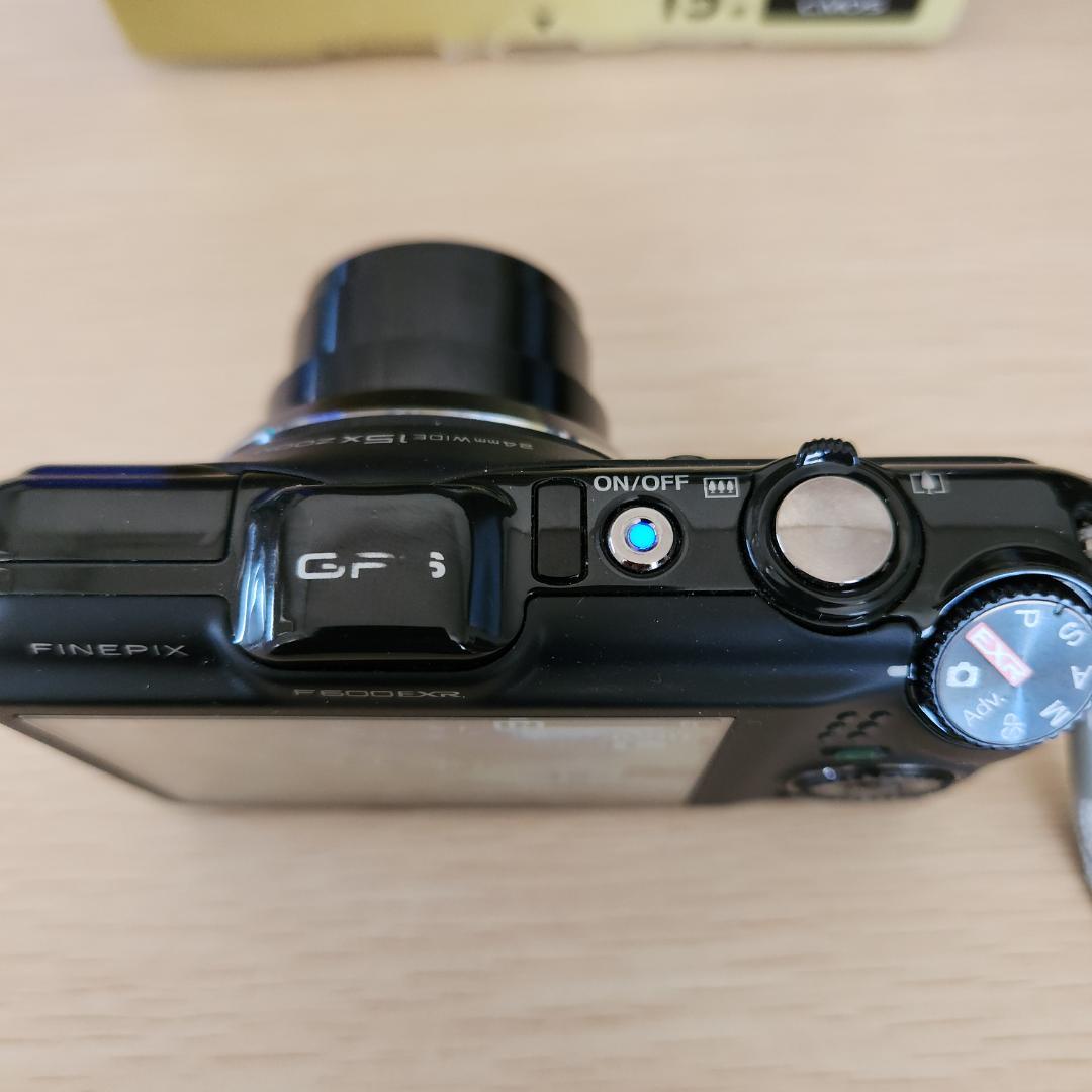 FUJIFILM デジタルカメラ FinePix F600EXR ブラック