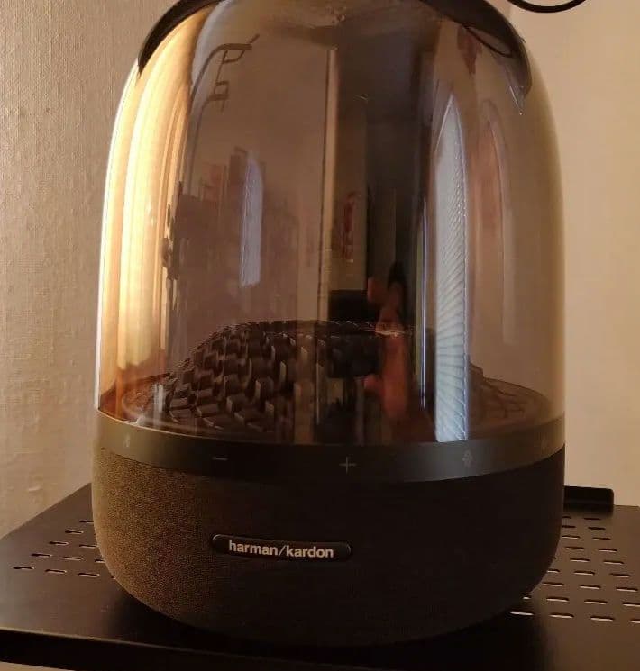 AURA STUDIO 4 ワイヤレススピーカー