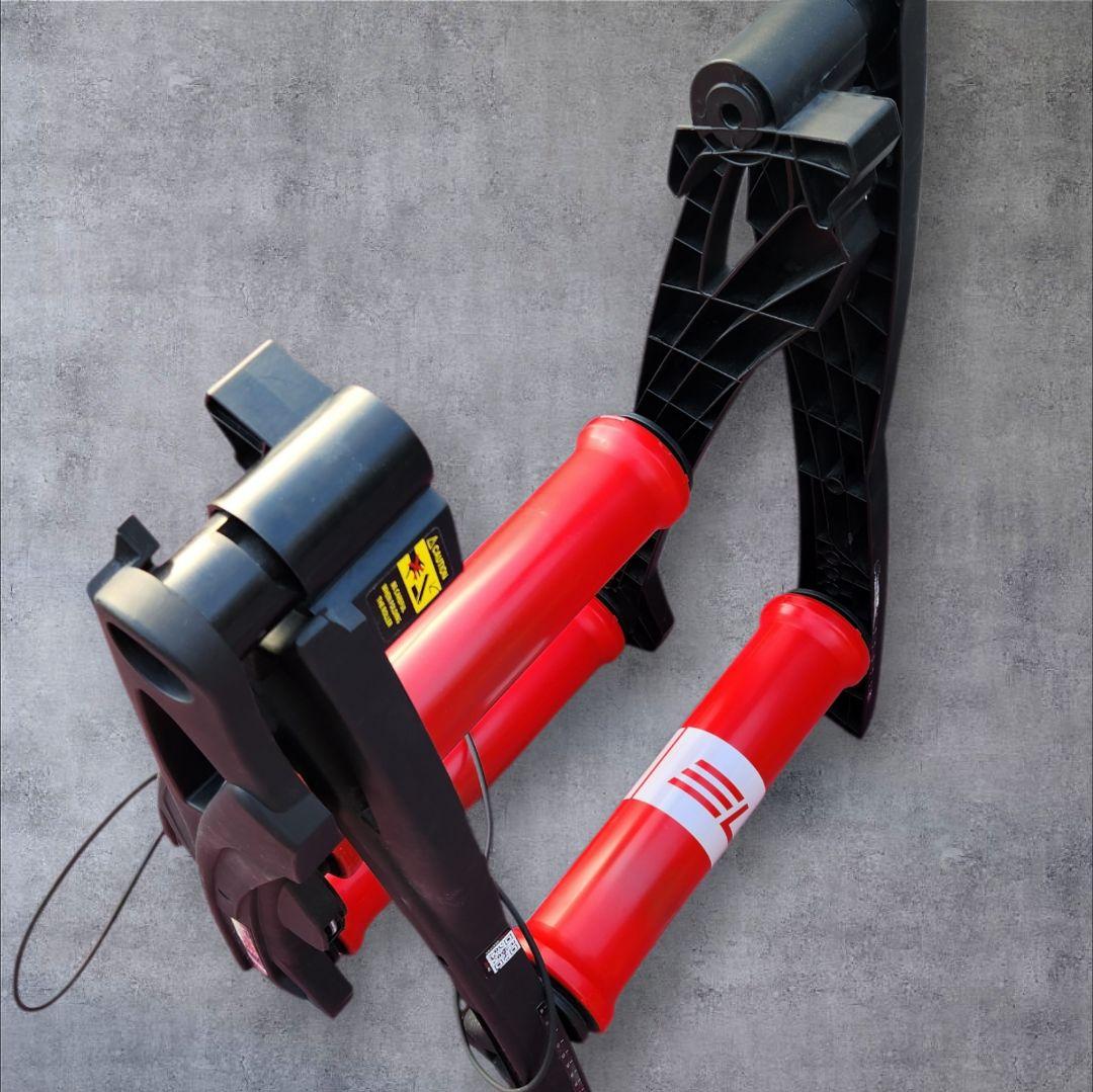 ELITE(エリート) arion mag(アリオンマグ) 3本ローラー