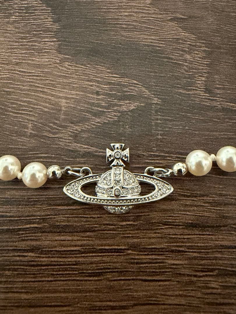 MAN MINI BAS RELIEF PEARL ネックレス