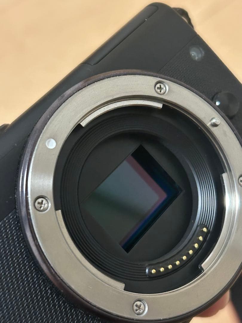 美品　Canon EOS M100 本体 箱付き