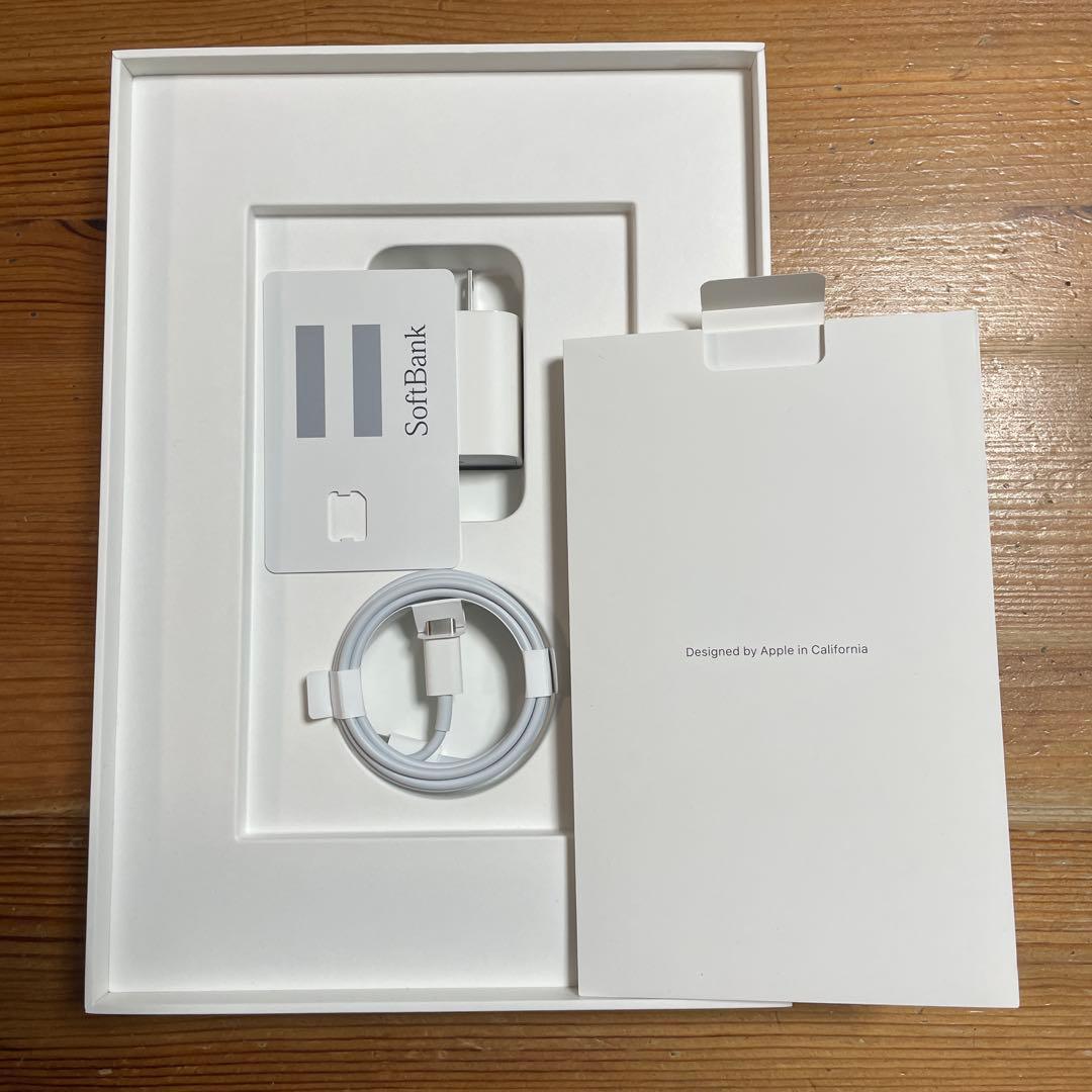 iPad Wi-Fi + Cellular 64GB Logicoolケース