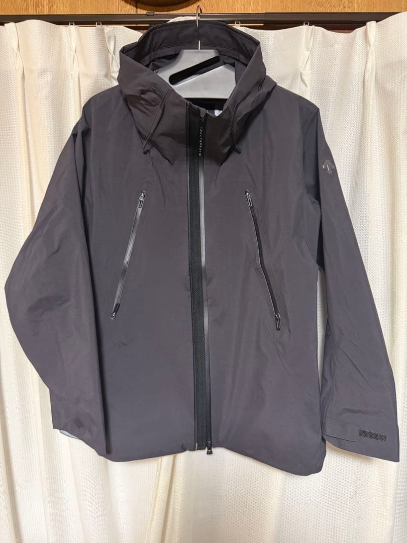 ひろぽんさま専用　超美品　descent クレアス　goretex XO