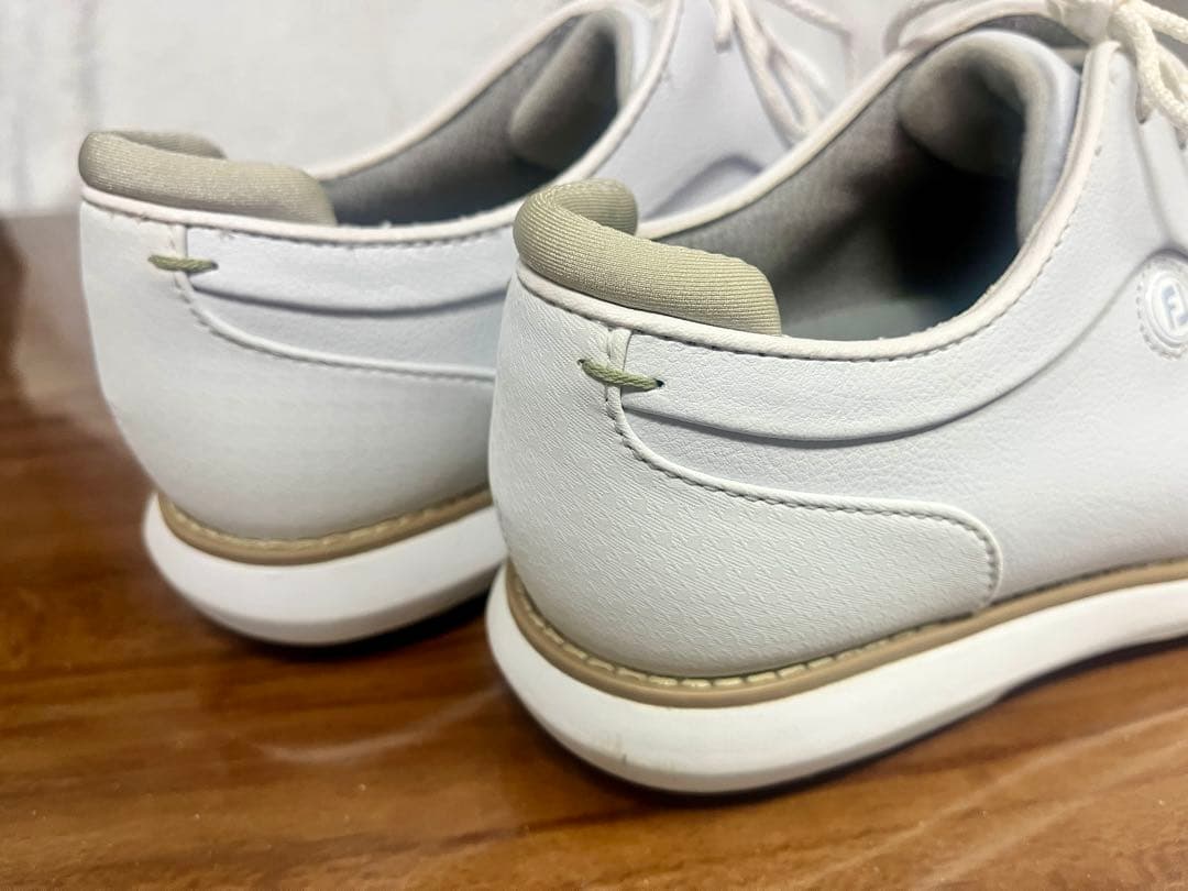 3日間だけセール‼︎ ★日本未販売★FootJoy レディース ゴルフシューズ