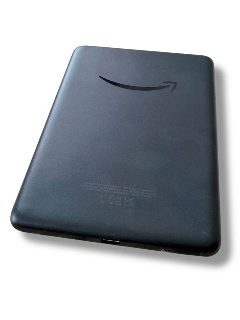 【極美品】Kindle 16GB 広告なし 2024年モデル 25年12月購入