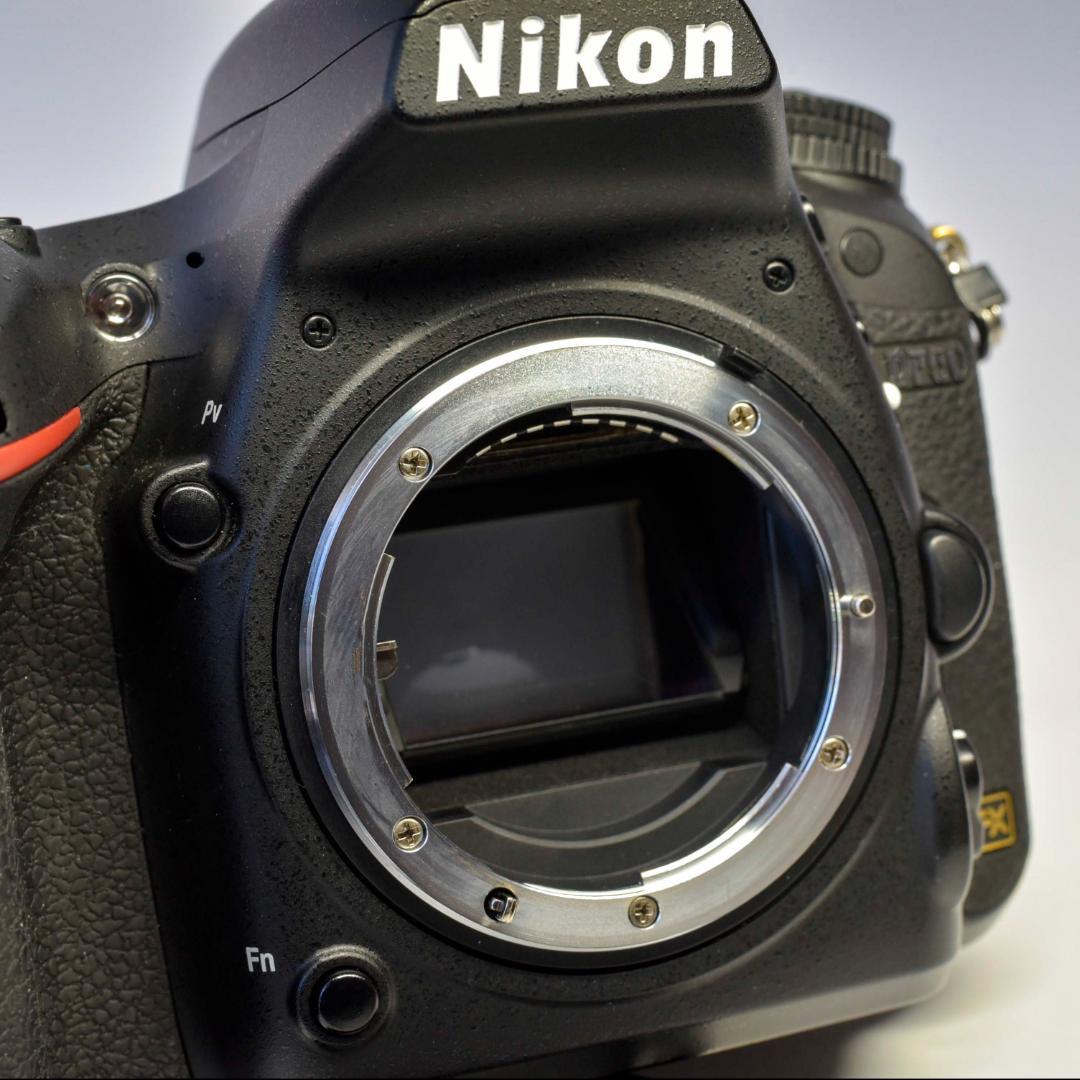 ニコン NIKON D750 シャッターカウント 13251ショット