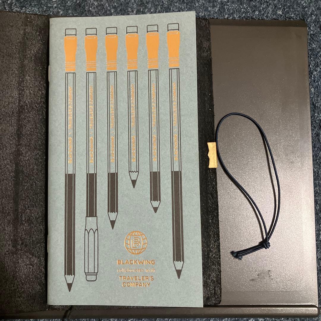 【カスタマイズ品】トラベラーズノート BLACKWING 黒
