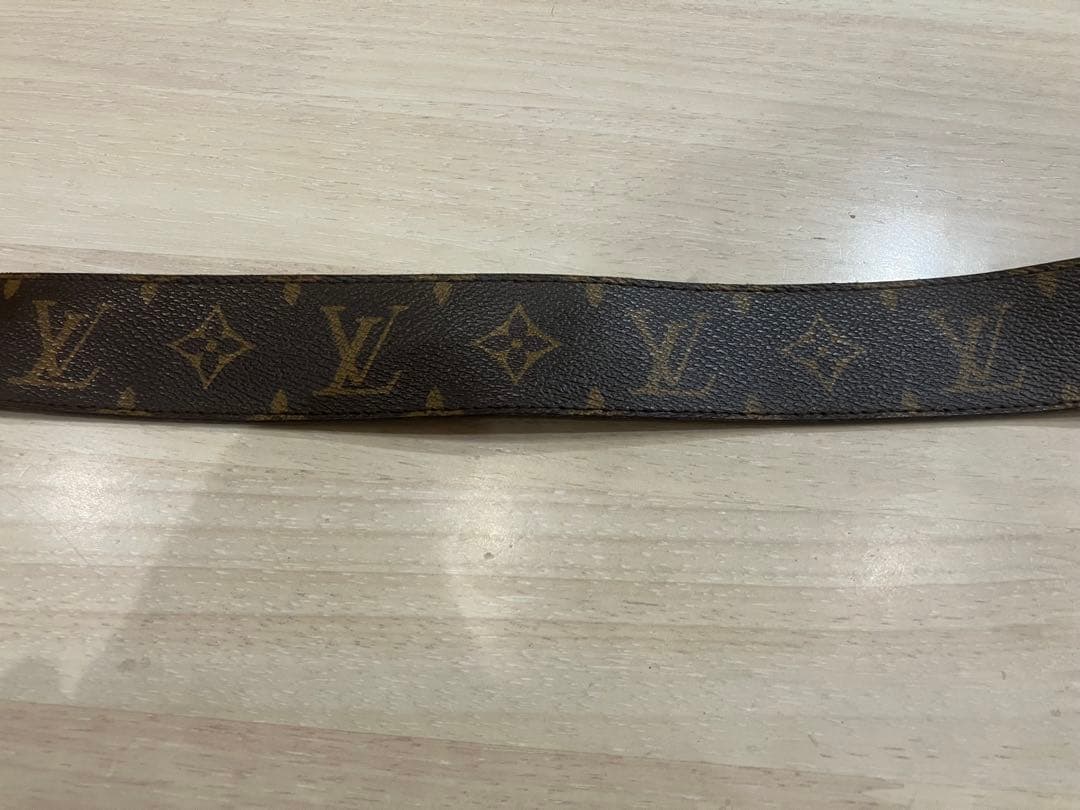【最終値下げ】Louis Vuitton ブラウンレザーベルト