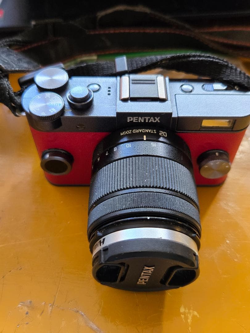 デジタルカメラ PENTAX Q-S1