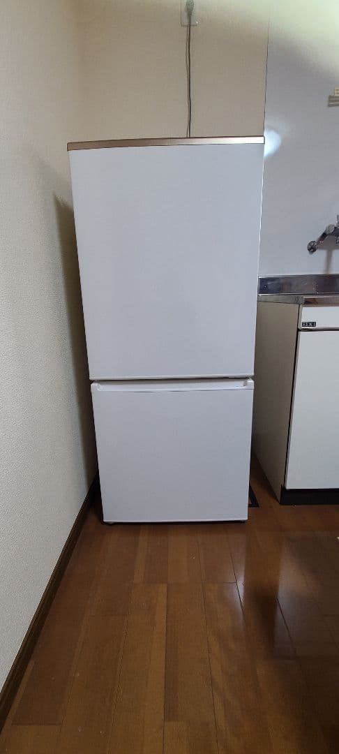 2022年製 168L 冷蔵庫 大きめ AQUA 耐熱天板