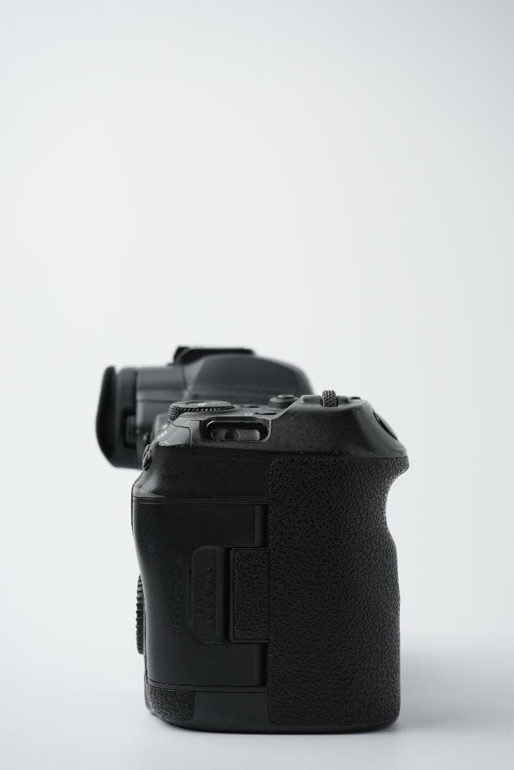 Canon キャノン EOS R5 ボディ ミラーレス一眼