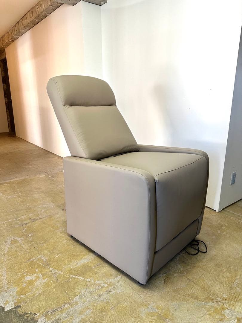 GANA電動リクライニングチェア　シエロ/マツエク/エステ