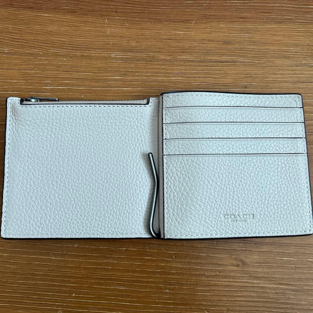 コーチ COACH マネークリップ（ホワイト）
