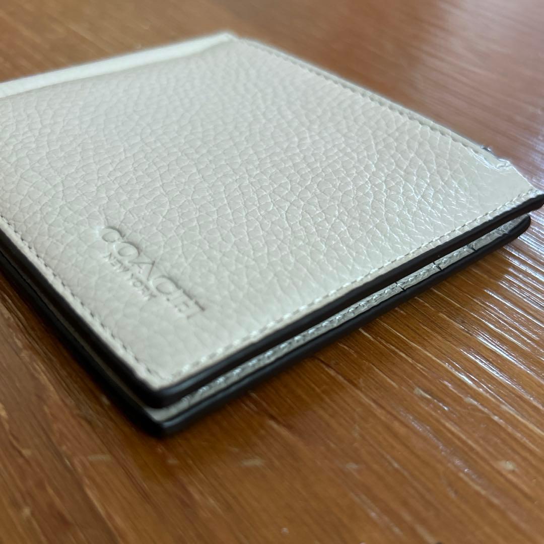 コーチ COACH マネークリップ（ホワイト）