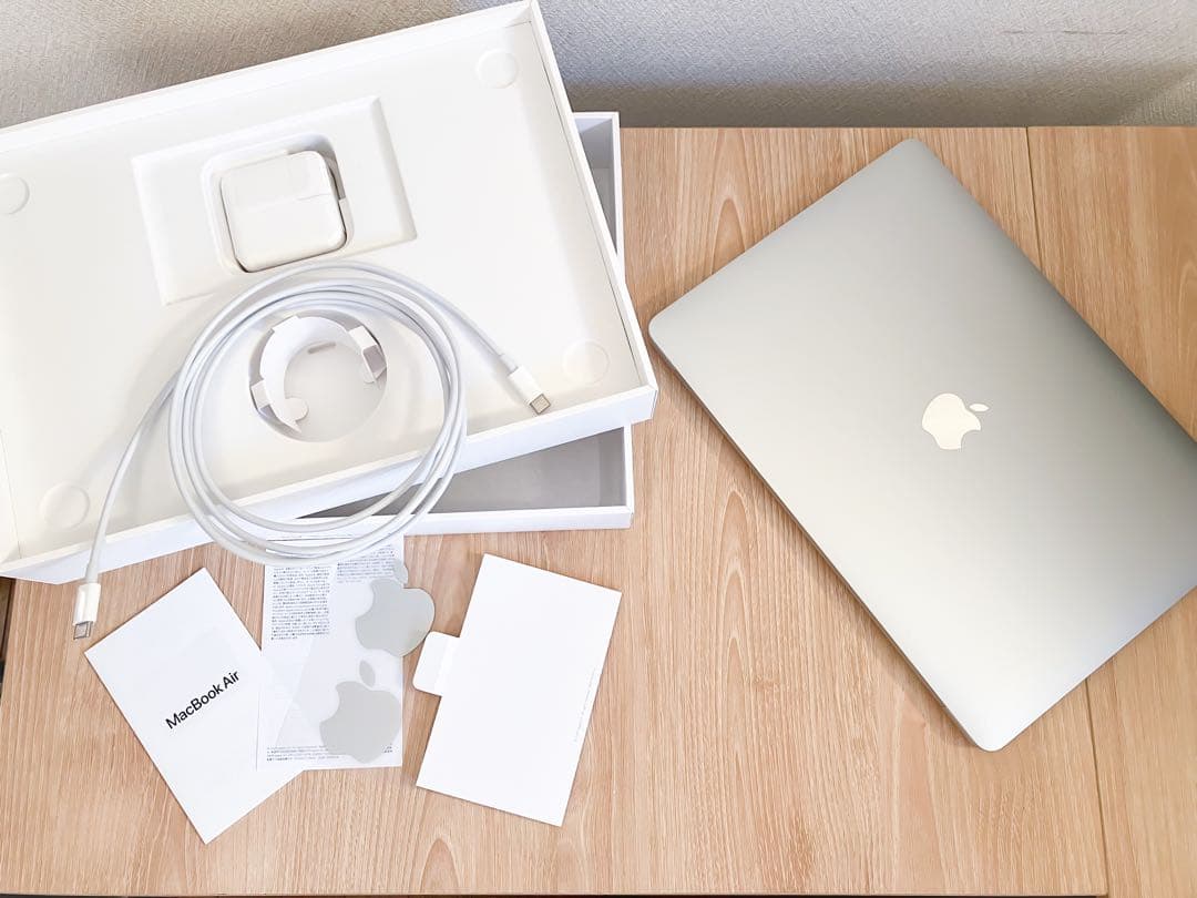 【美品】 MacBookAir M1 13inch 16GB USキー シルバー