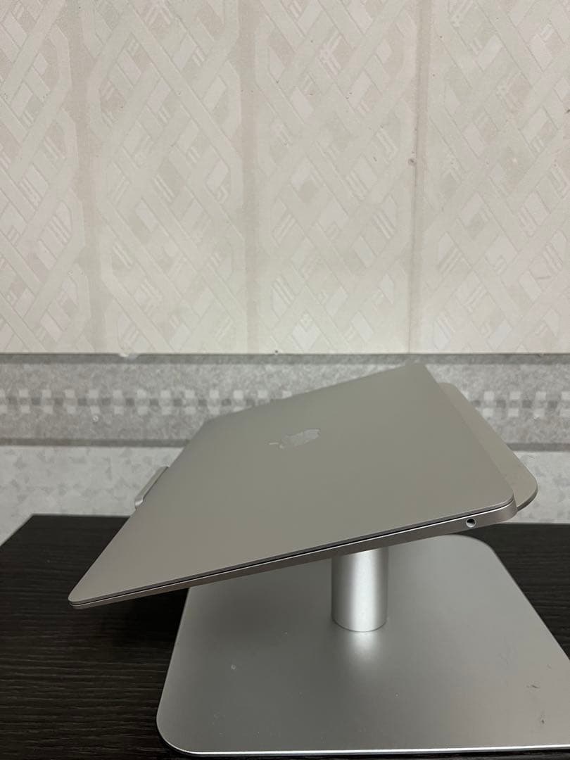 Apple MacBook Air (M1, 2020) アップル限定保証期間中