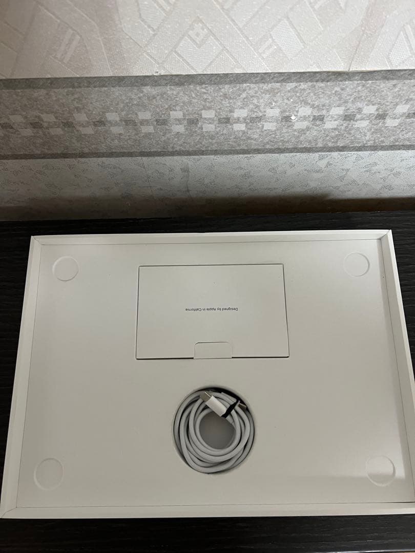 Apple MacBook Air (M1, 2020) アップル限定保証期間中